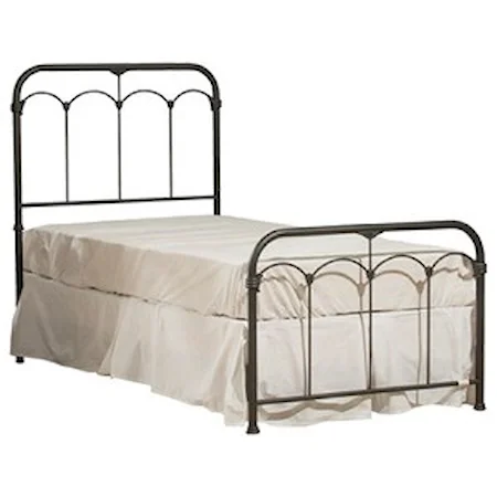 Traditional Queen Size Metal Bed
